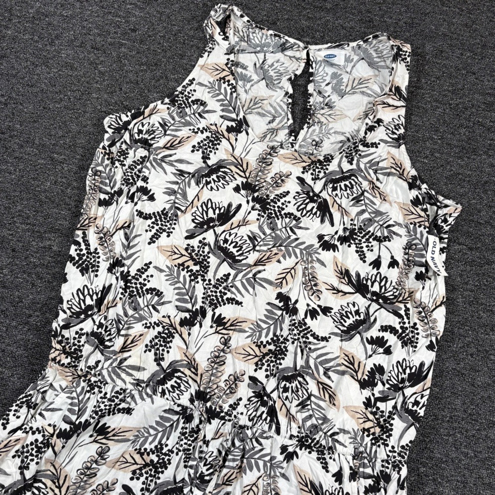 Old Navy Romper Women XL White Floral Sleeveless Drawstring Waist Pockets NEW